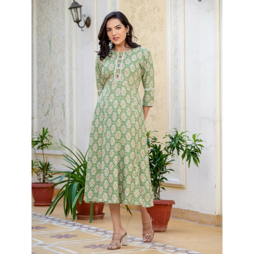 Generic Women's Rayon Print With Embroidery Work A-Line Kurti (Green)