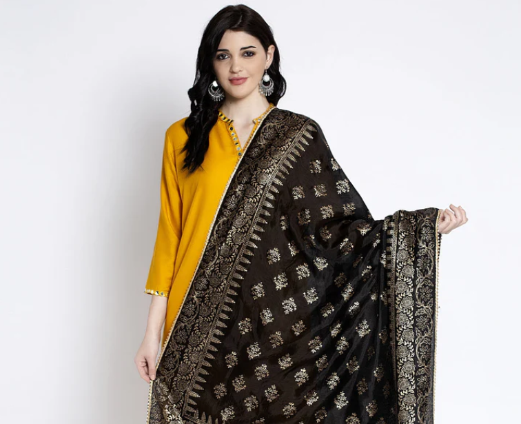 Dupattas & Stoles